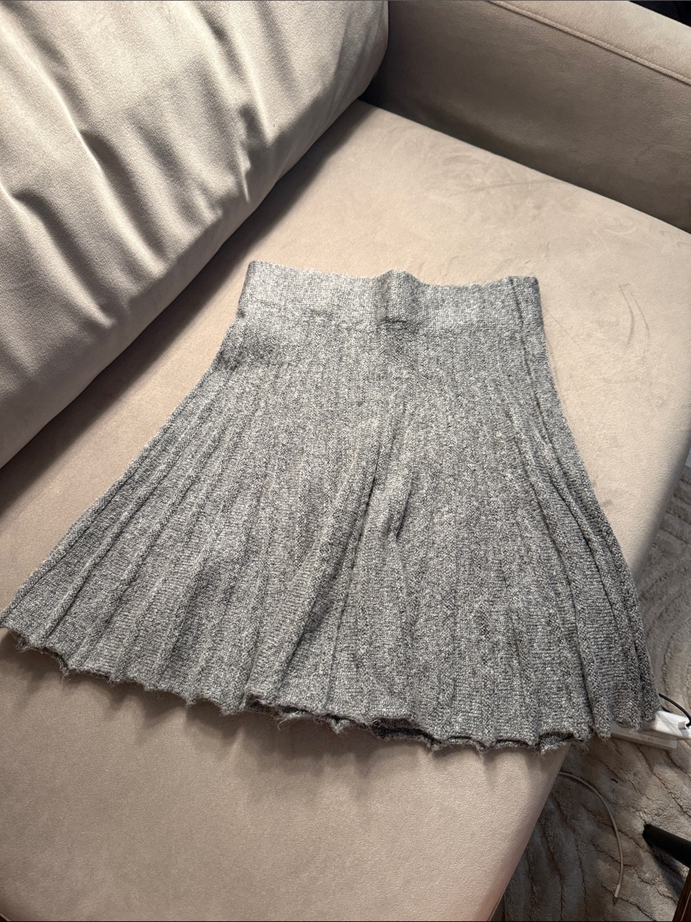 Zara Grey Ribbed Knit Skater Skirt